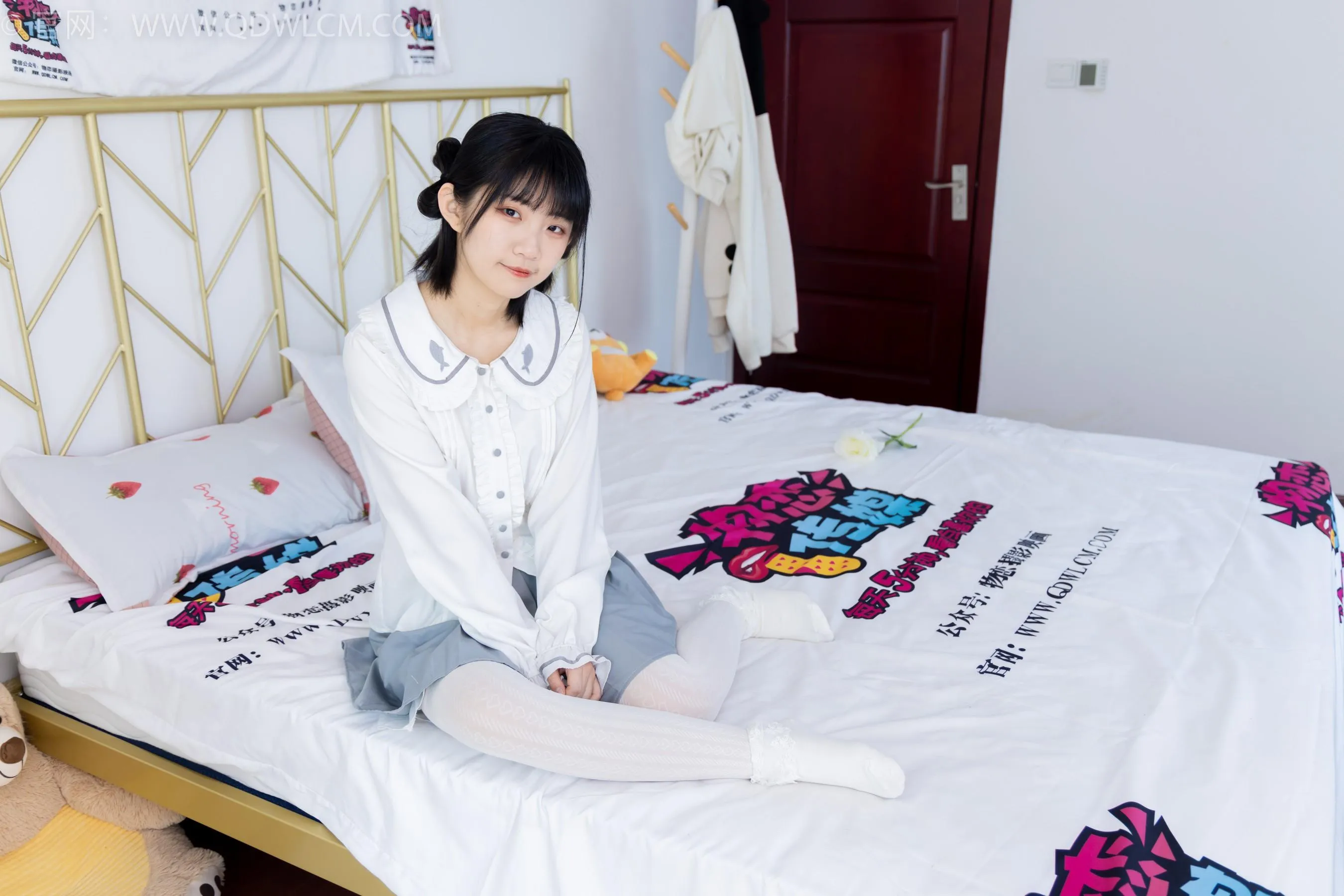 物恋传媒 NO.1528 暗月-夏日葡萄 [151P]插图5